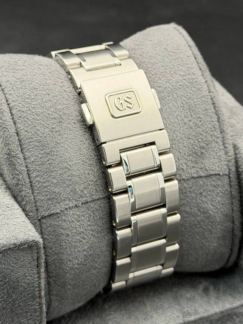 Grand Seiko GS SBGV207 44GS 9F 40mm Black 2024 FULL SET Mint Condition