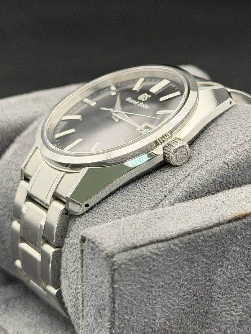 Grand Seiko GS SBGV207 44GS 9F 40mm Black 2024 FULL SET Mint Condition