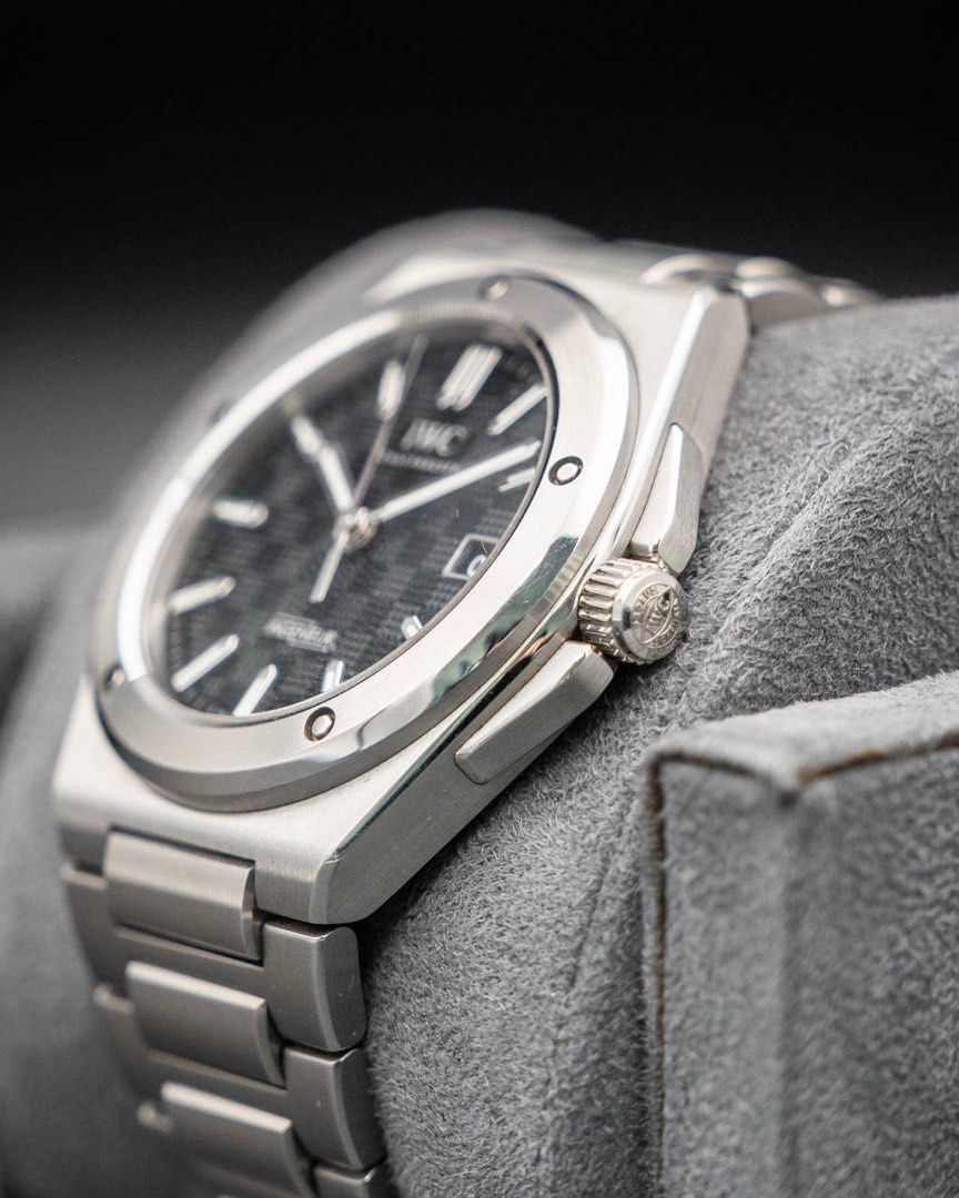 IWC Ingenieur Automatic 40 Black IW328901 2023 FULL SET Like New
