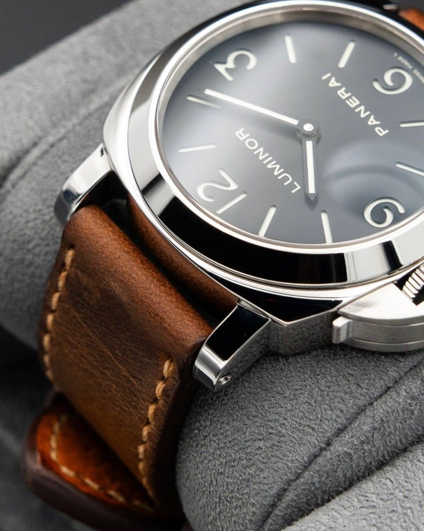 Panerai Luminor Left-Handed PAM00219