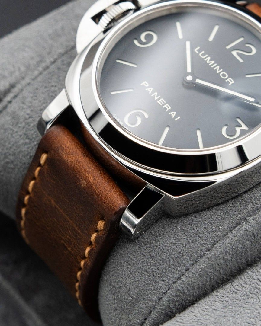 Panerai Luminor Left-Handed PAM00219
