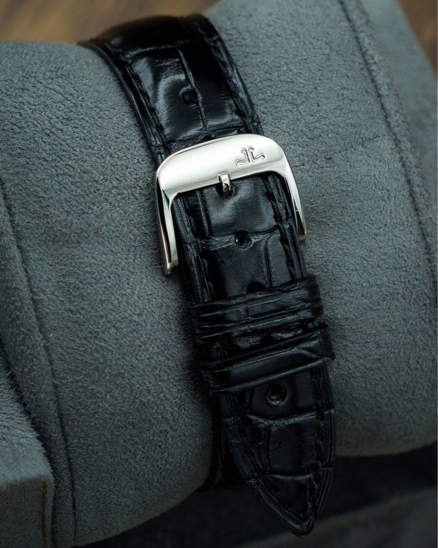 Jaeger-LeCoultre Master Control Date Q1548530 (2019)