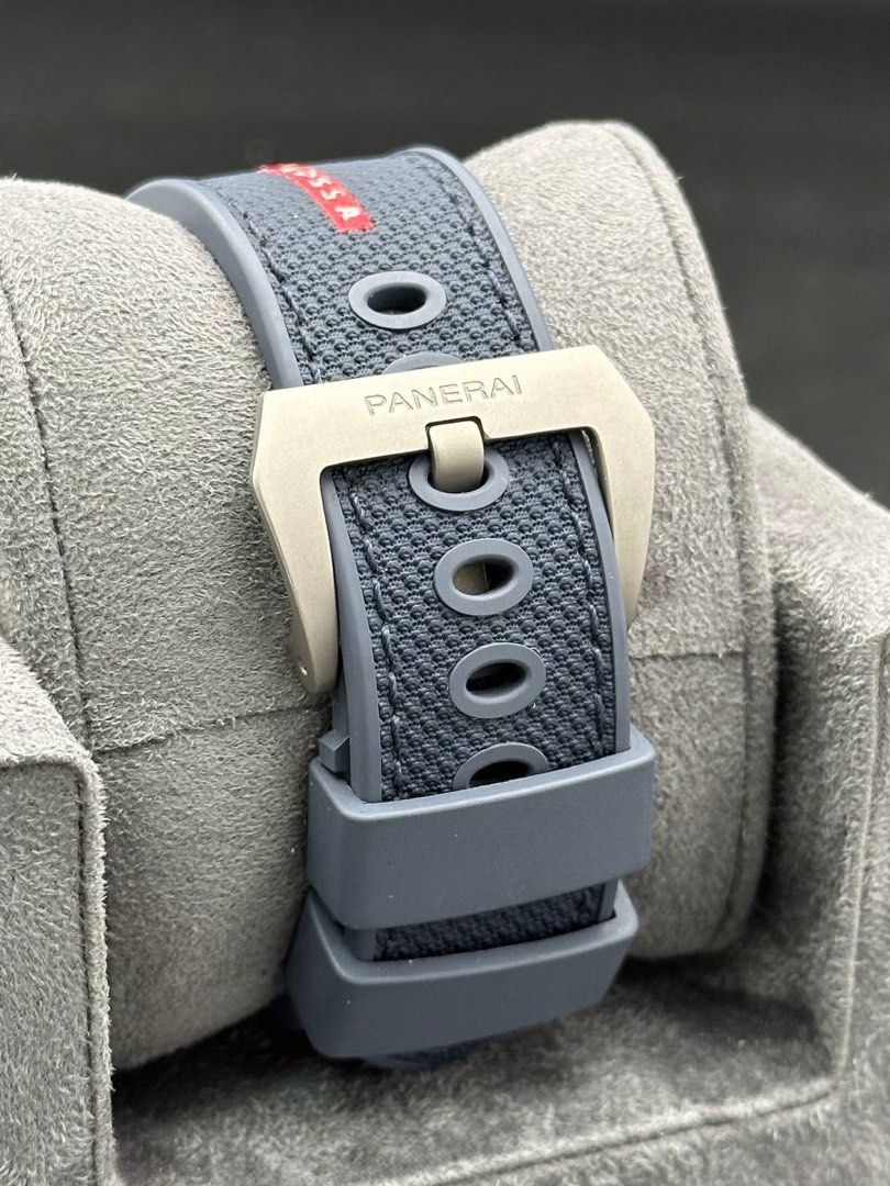 Panerai PAM01543 Submersible QuarantaQuattro Luna Rossa Ti-Ceramitech 2024 FULL SET Unworn Pam 1543
