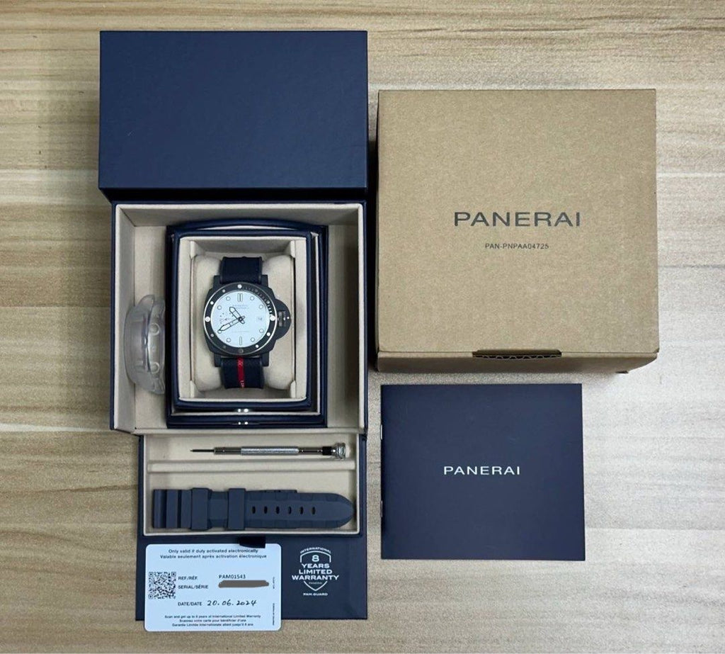 Panerai PAM01543 Submersible QuarantaQuattro Luna Rossa Ti-Ceramitech 2024 FULL SET Unworn Pam 1543
