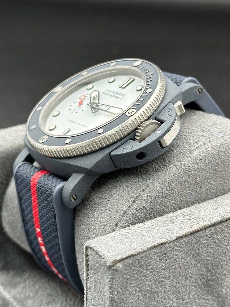 Panerai PAM01543 Submersible QuarantaQuattro Luna Rossa Ti-Ceramitech 2024 FULL SET Unworn Pam 1543