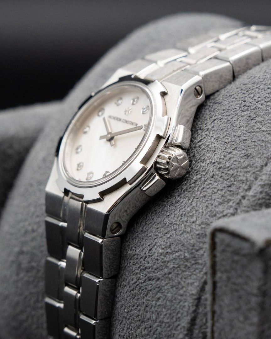 Vacheron Constantin Overseas 16050 (2000)
