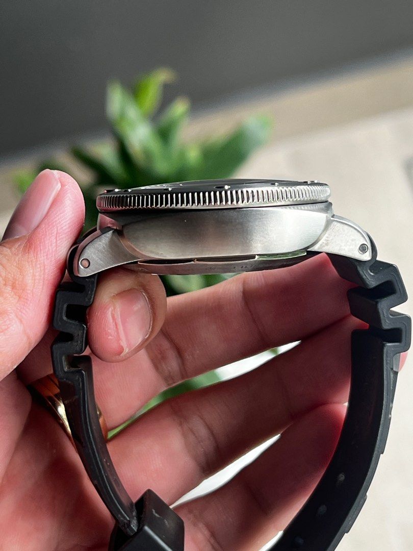 PAM00305 Titanium Panerai Luminor Submersible