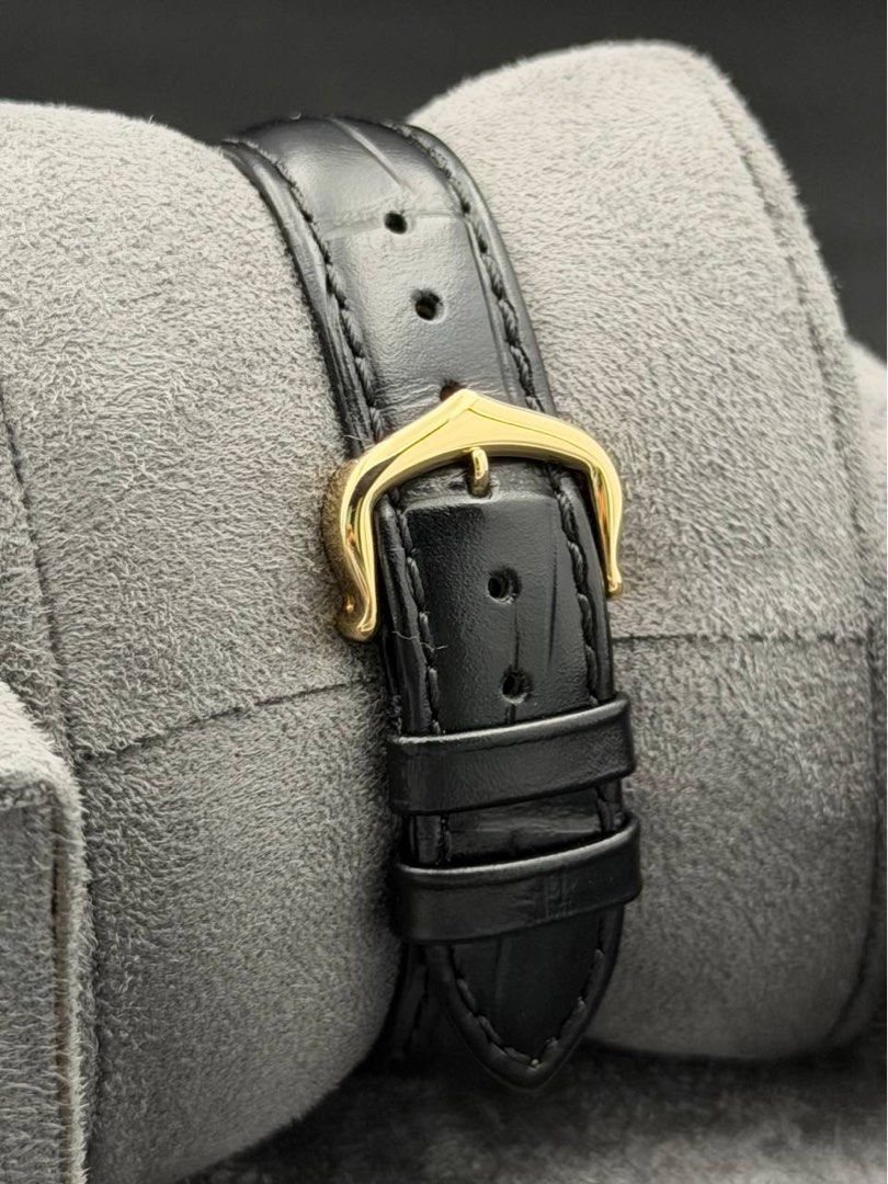 Cartier Tank Americaine Medium Automatic 18k Yellow Gold ref. 2483 FULL SET MINT CONDITION W2603556