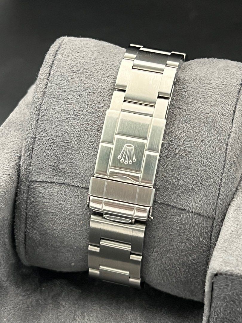 114270 Rolex Explorer I