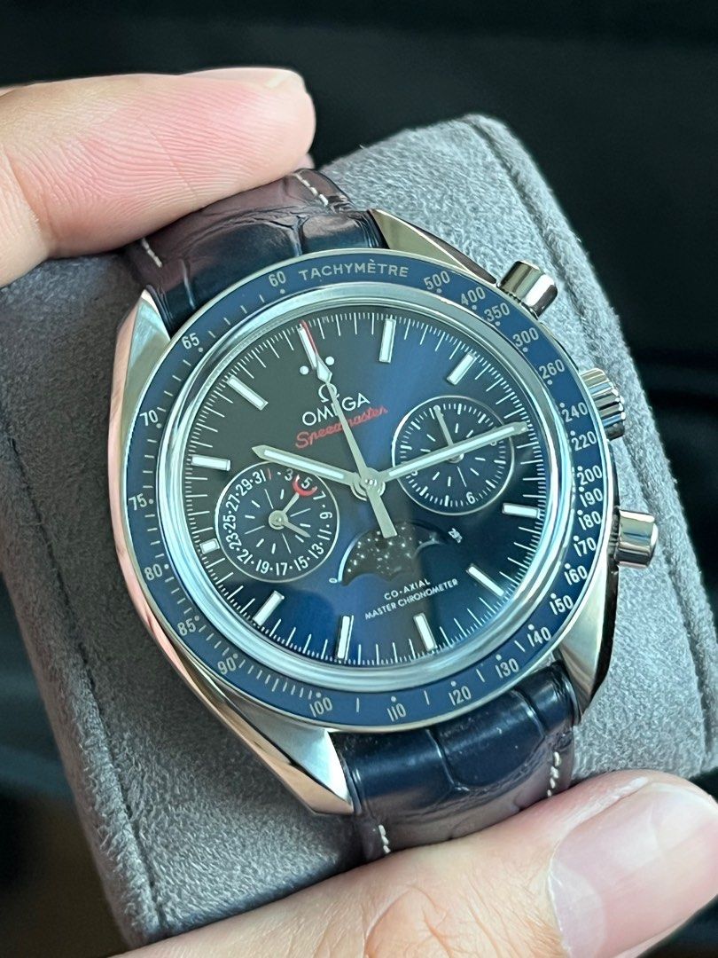 Omega Speedmaster Moonphase Blue 304.33.52.03.001 2017