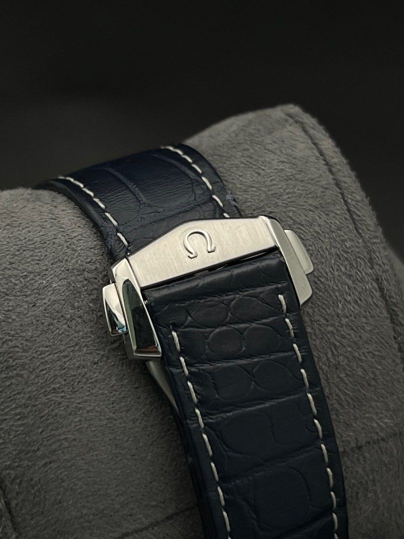 Omega Speedmaster Moonphase Blue 304.33.52.03.001 2017