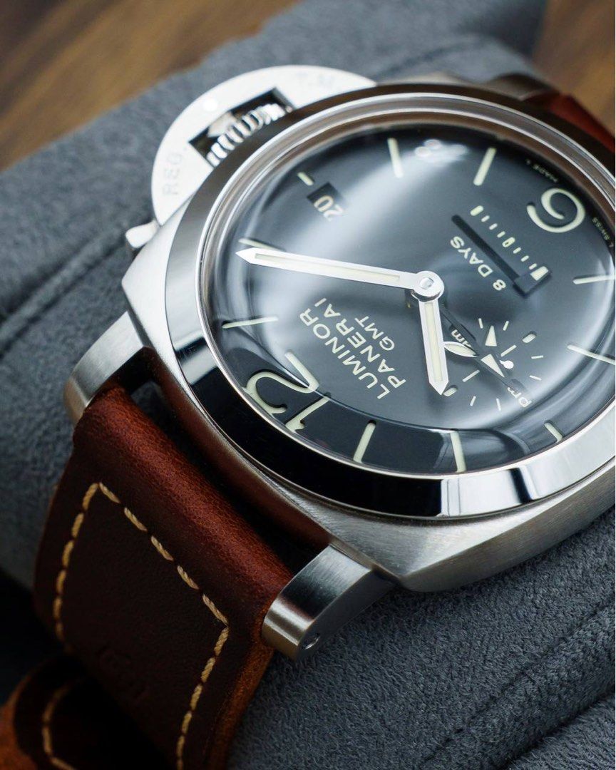 Panerai Luminor 1950 8 Days GMT PAM00233 (2012)