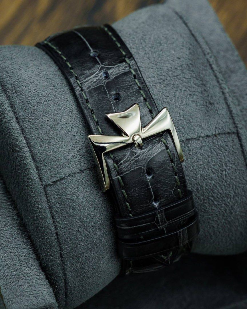 Vacheron Constantin Traditionnelle Complete Calendar Openface 4020T (2022)